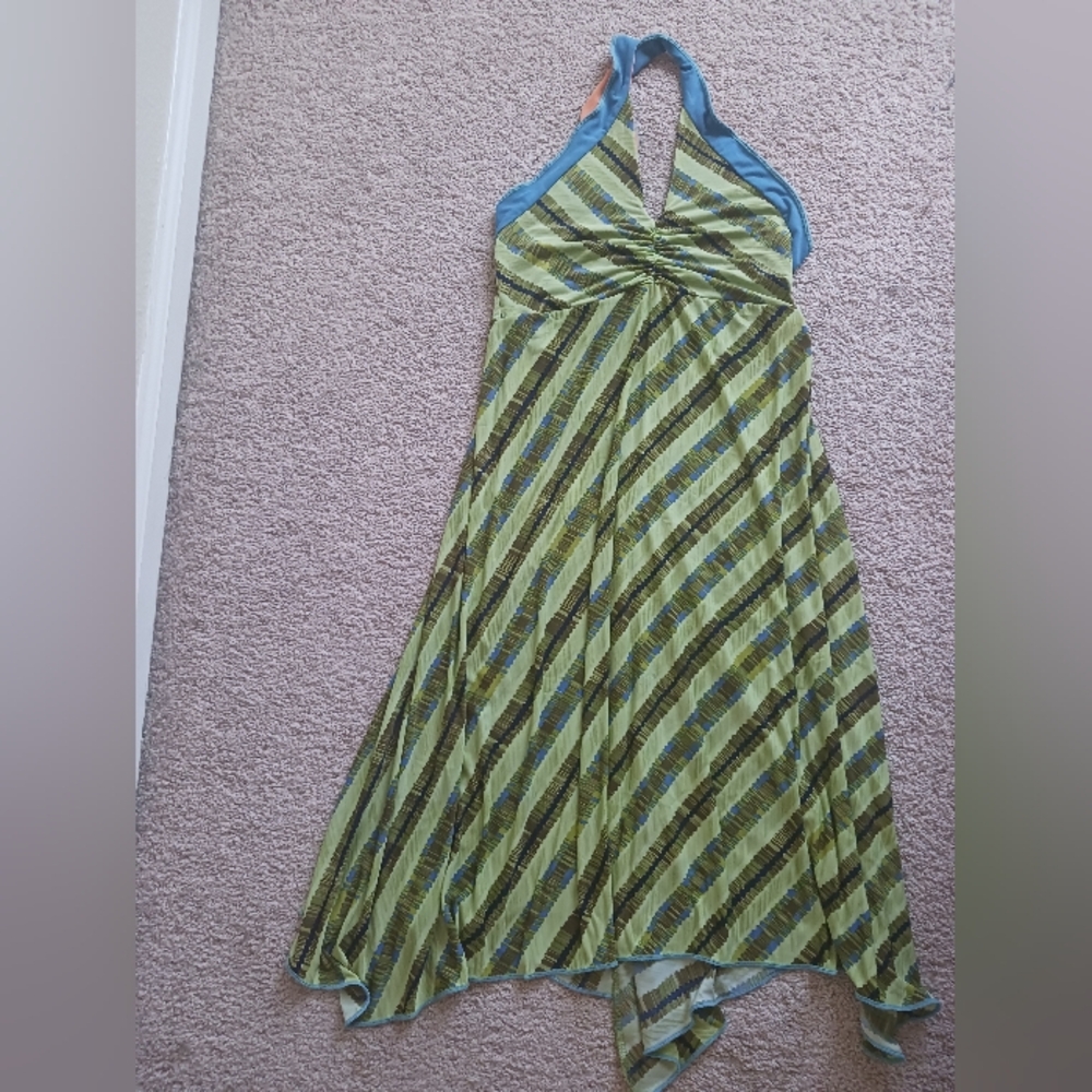 Autumn Teneyl women's size Large green dress